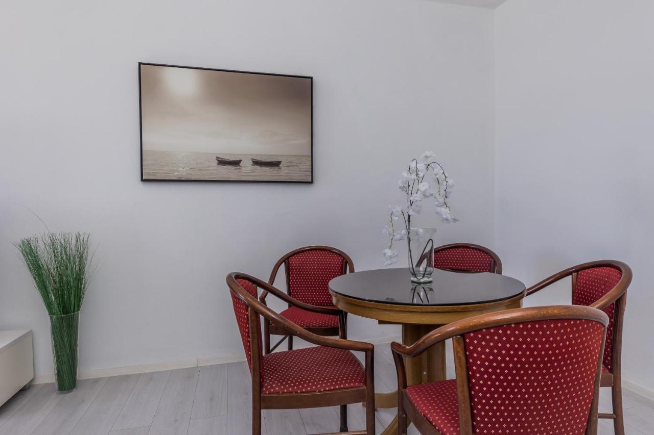 Seafront Apartments Karlo Kaštela Zewnętrze zdjęcie