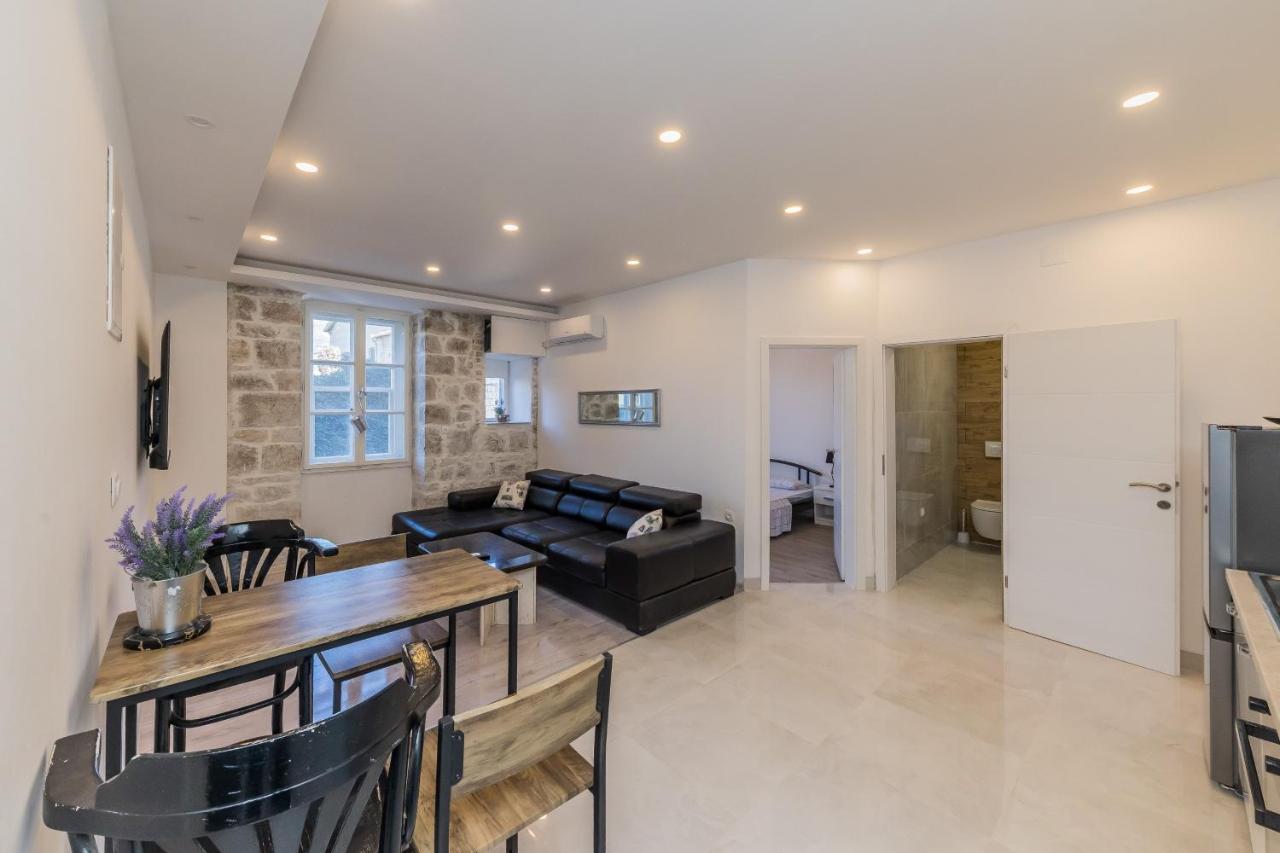 Seafront Apartments Karlo Kaštela Zewnętrze zdjęcie
